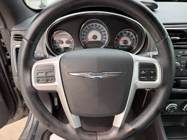 Used 2012 Chrysler 200 Touring FWD image 16