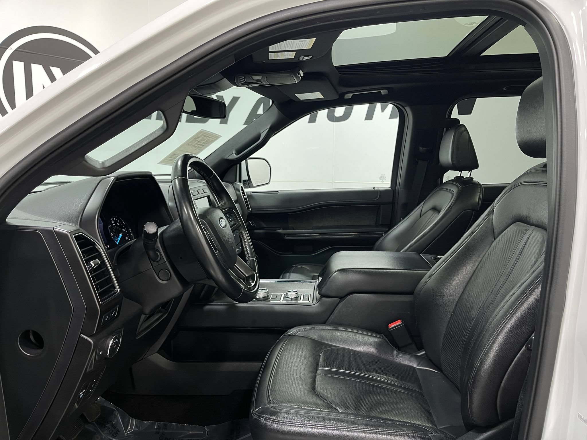 Used 2021 Ford Expedition Max Limited AWD/4WD image 13