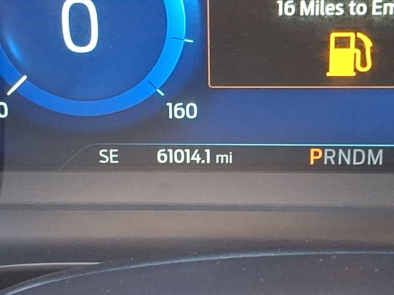 Used 2020 Ford Escape Titanium image 13