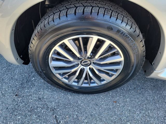 Used 2022 Nissan Armada SL image 5