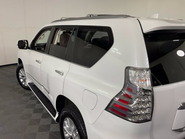 Used 2017 Lexus GX 460 AWD/4WD image 38