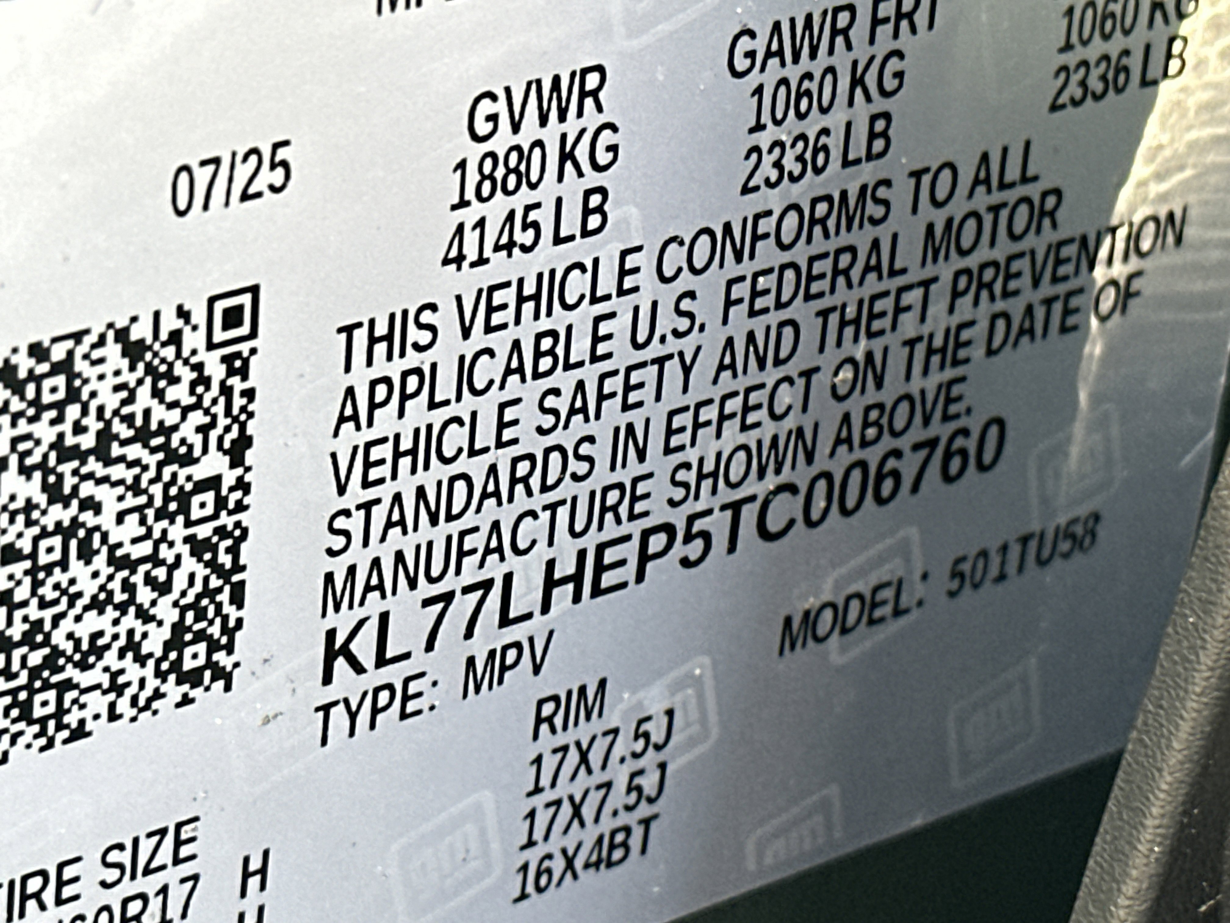 New 2026 Chevrolet Trax LT w/ Driver Confidence Package FWD image 32