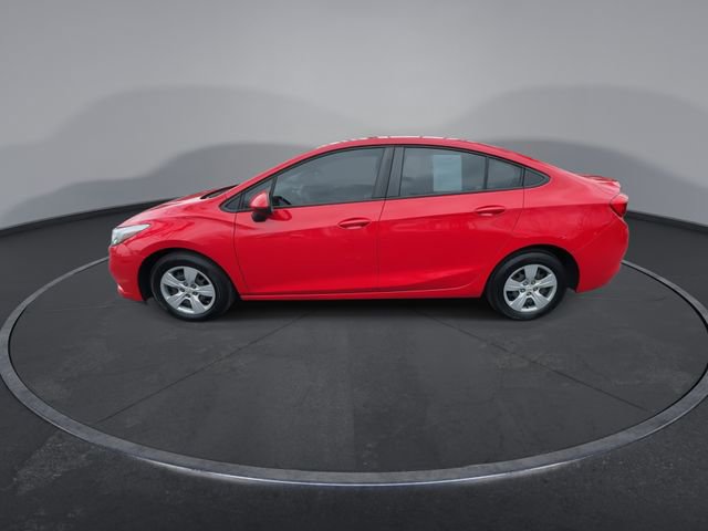 Used 2018 Chevrolet Cruze LS image 9