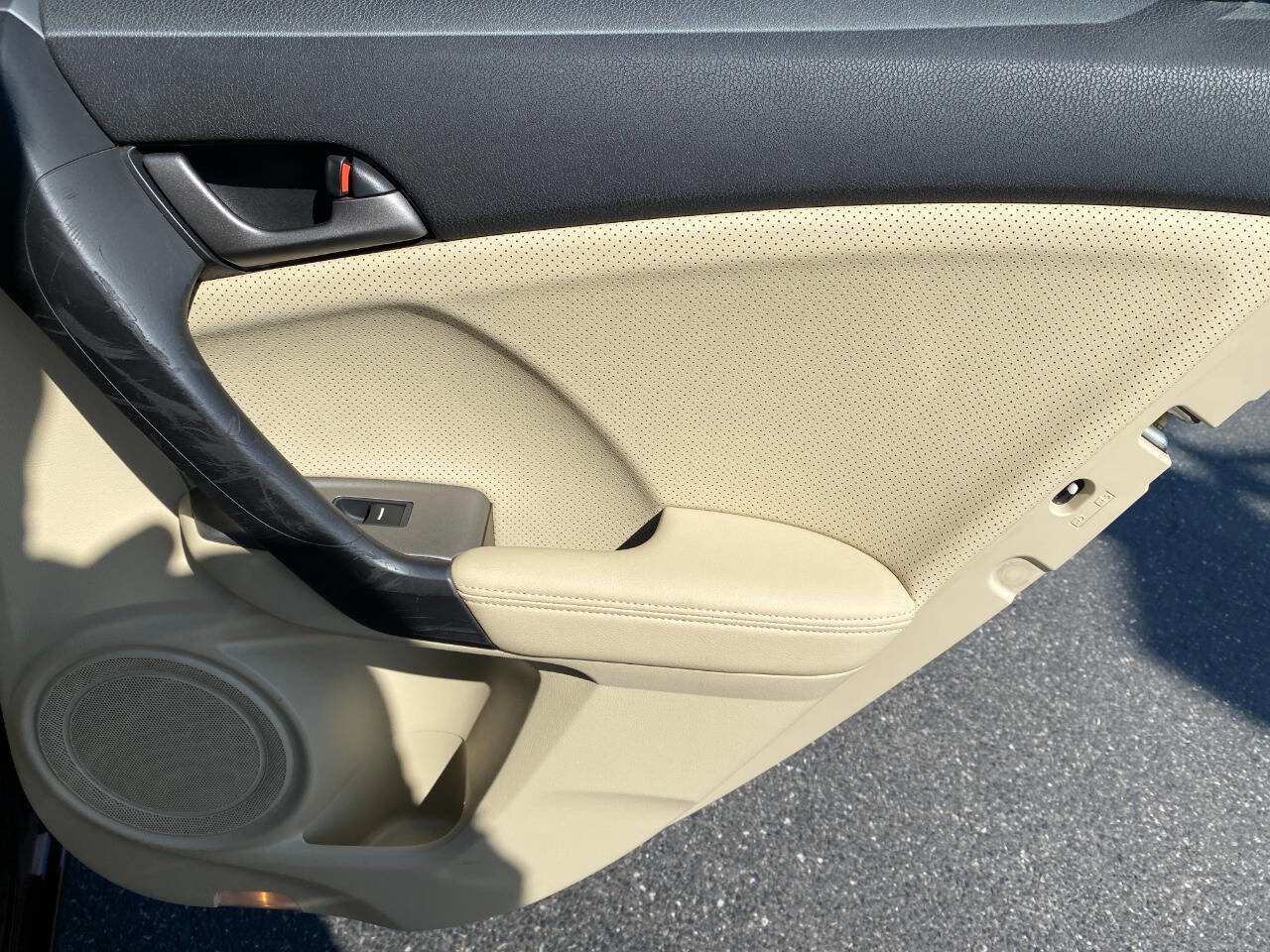 Used 2010 Acura TSX Sedan image 27