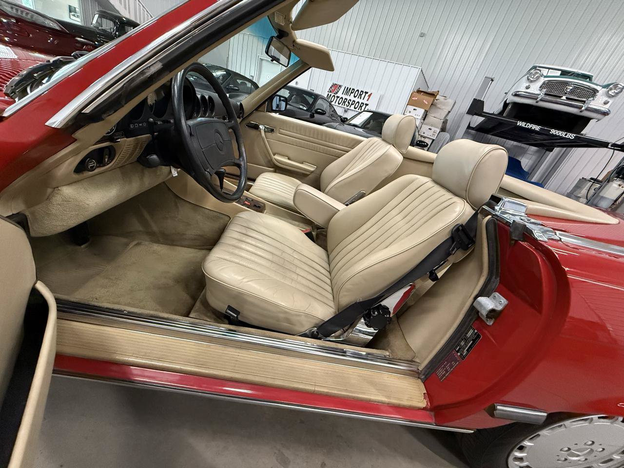 Used 1988 Mercedes-Benz 560 SL image 47