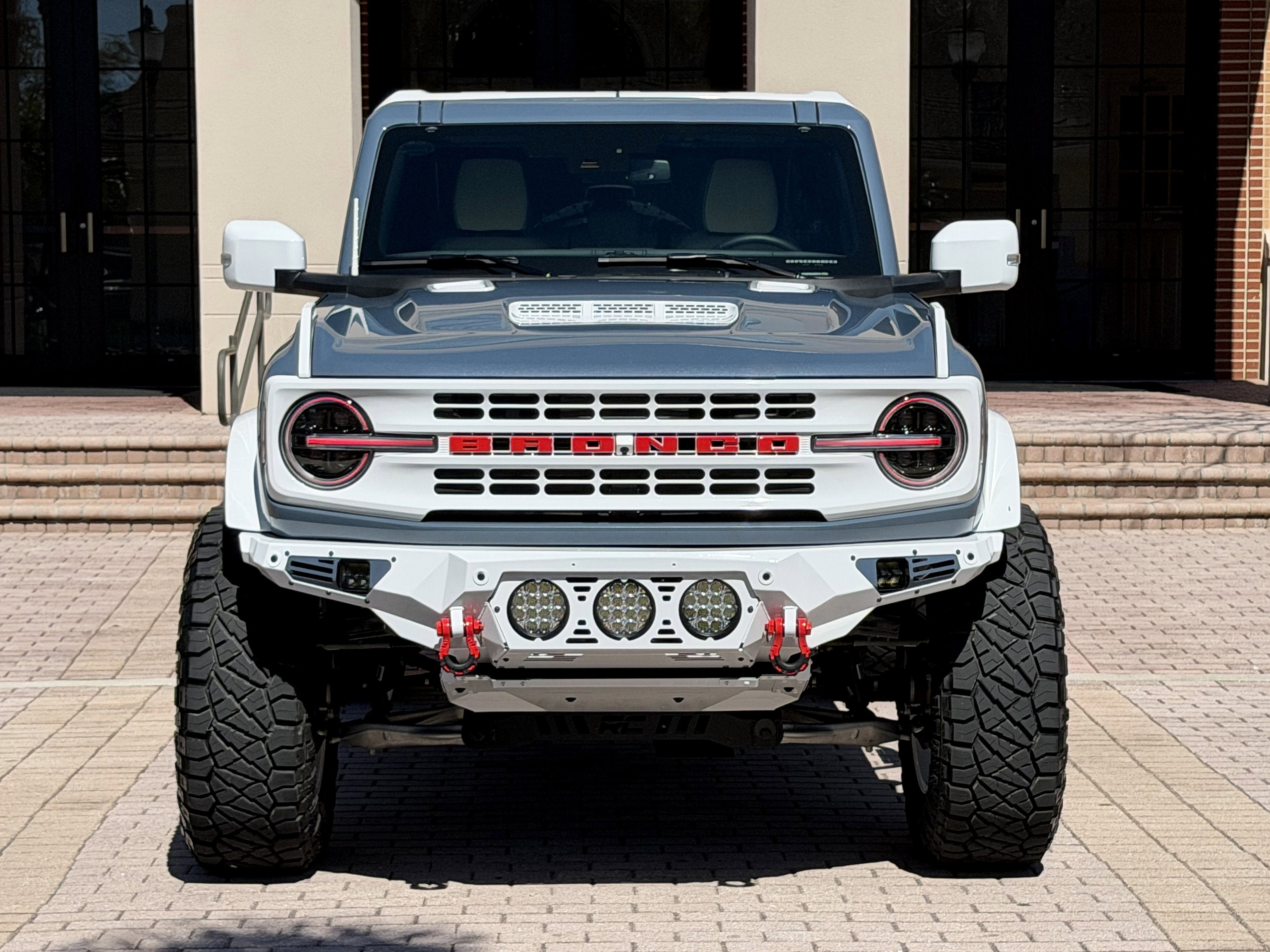 Used 2025 Ford Bronco Outer Banks AWD/4WD image 32
