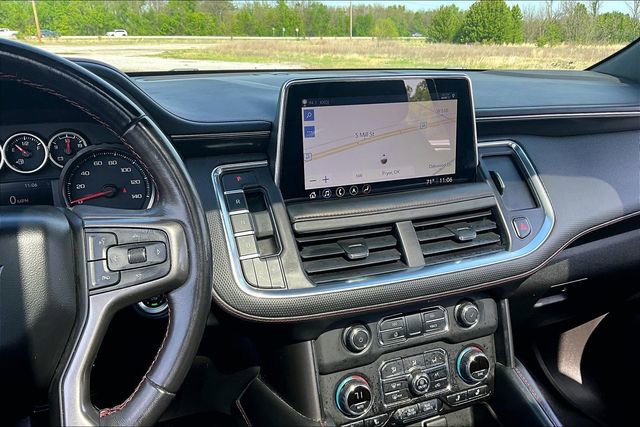 Used 2021 Chevrolet Suburban RST w/ Rear Media and Nav Package AWD/4WD image 9