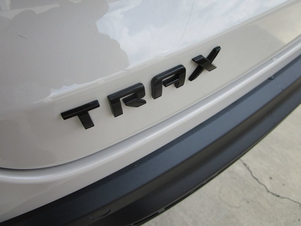 New 2026 Chevrolet Trax RS w/ Driver Confidence Package FWD image 12