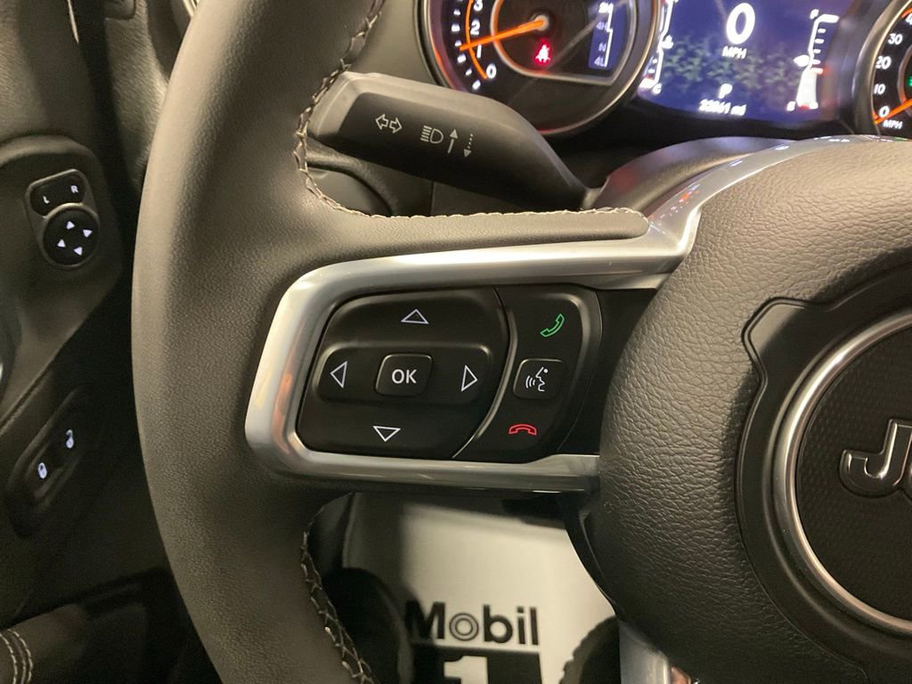 Used 2023 Jeep Wrangler Sahara image 16