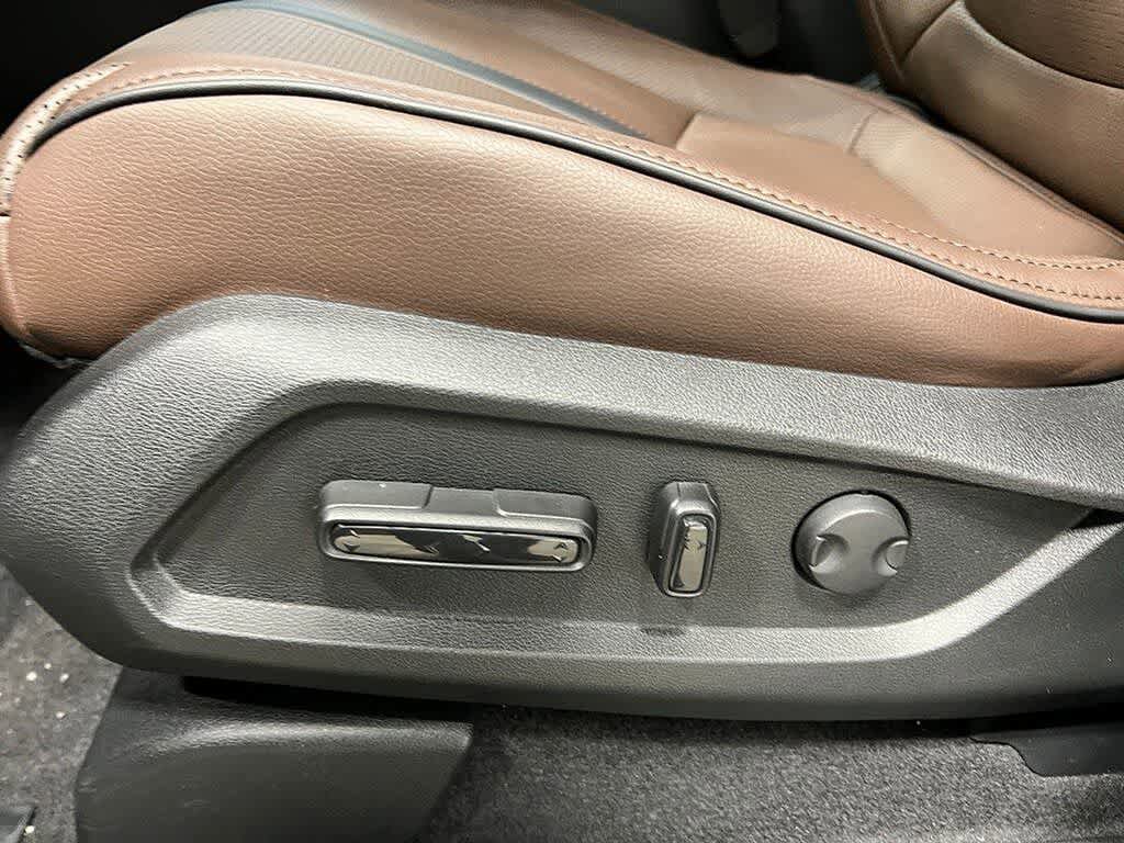 Used 2023 Honda Pilot Elite image 29