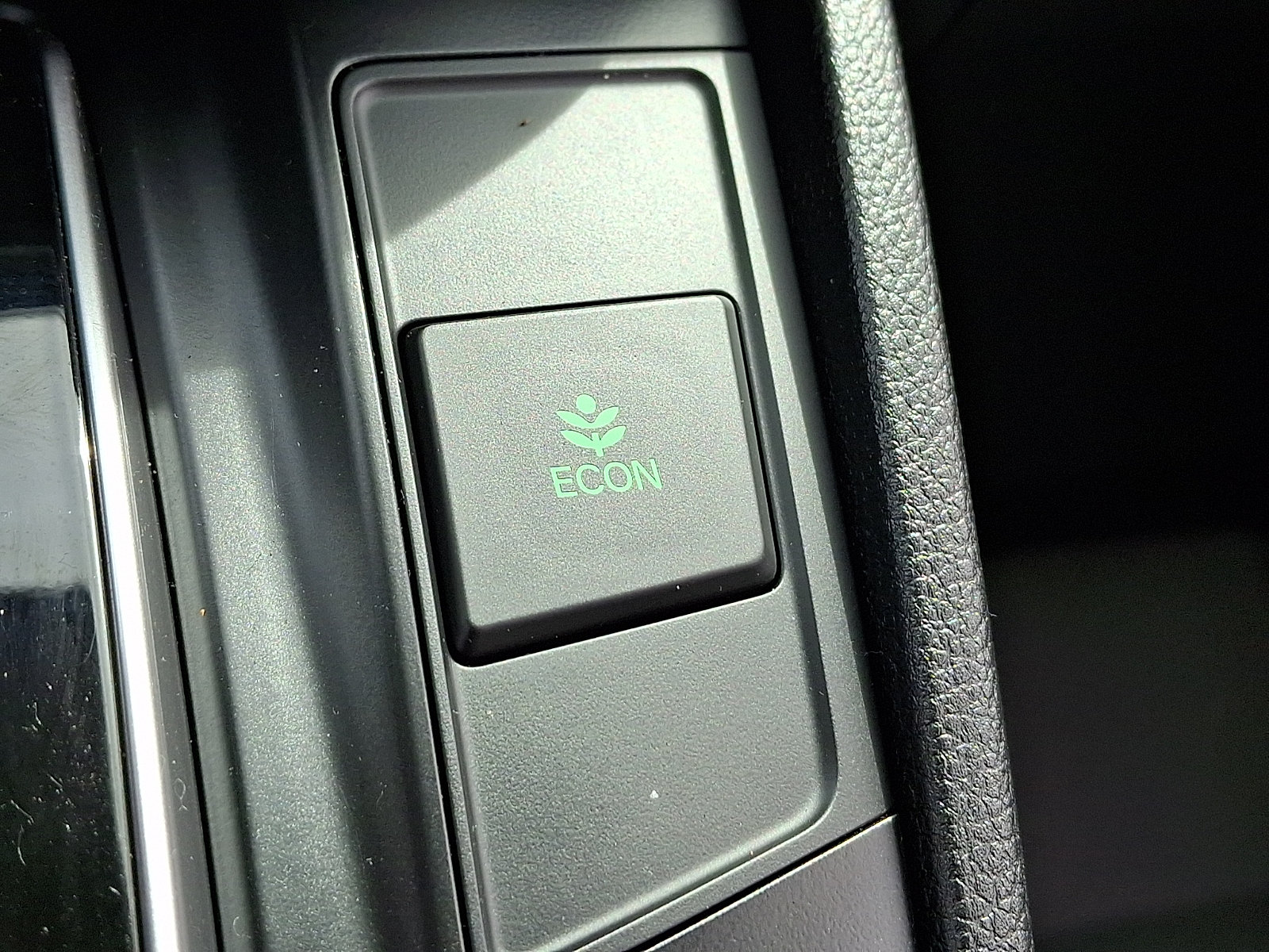 Used 2019 Honda CR-V EX-L image 25