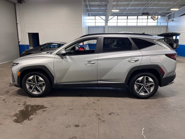 Used 2025 Hyundai Tucson SEL FWD image 6