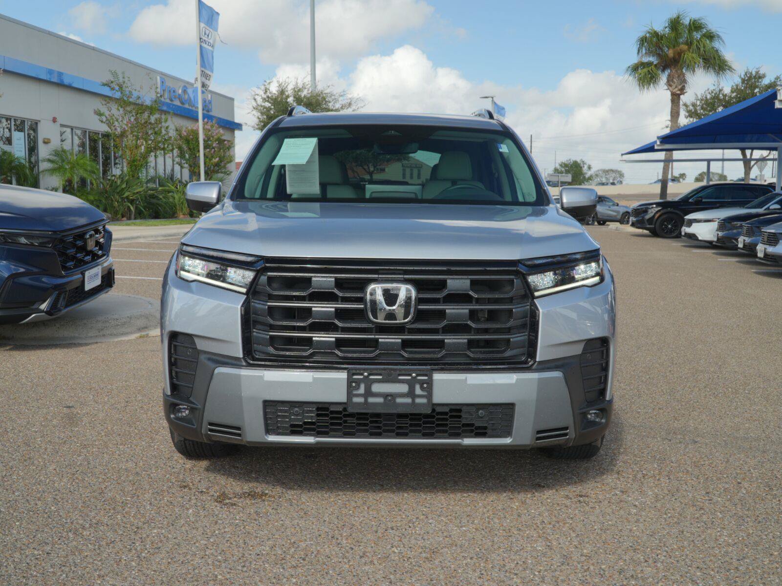 Certified 2026 Honda Pilot EX-L image 3