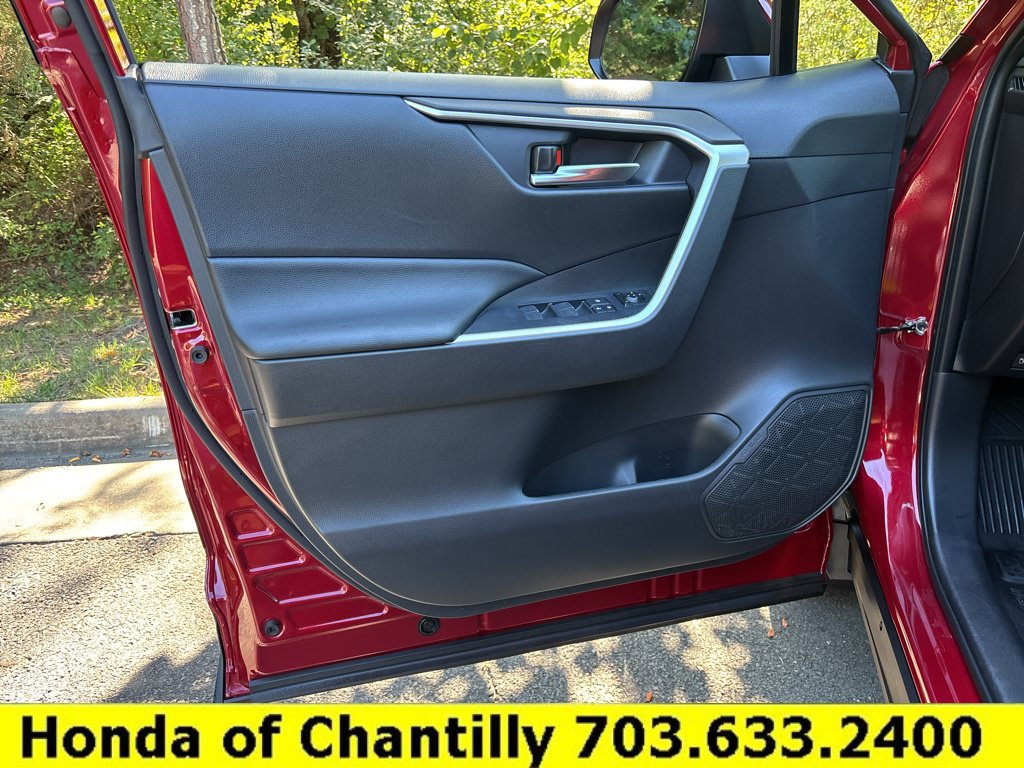 Used 2024 Toyota RAV4 XLE w/ Convenience Package AWD/4WD image 24