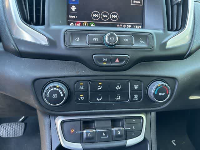 Used 2024 GMC Terrain SLE AWD/4WD image 9