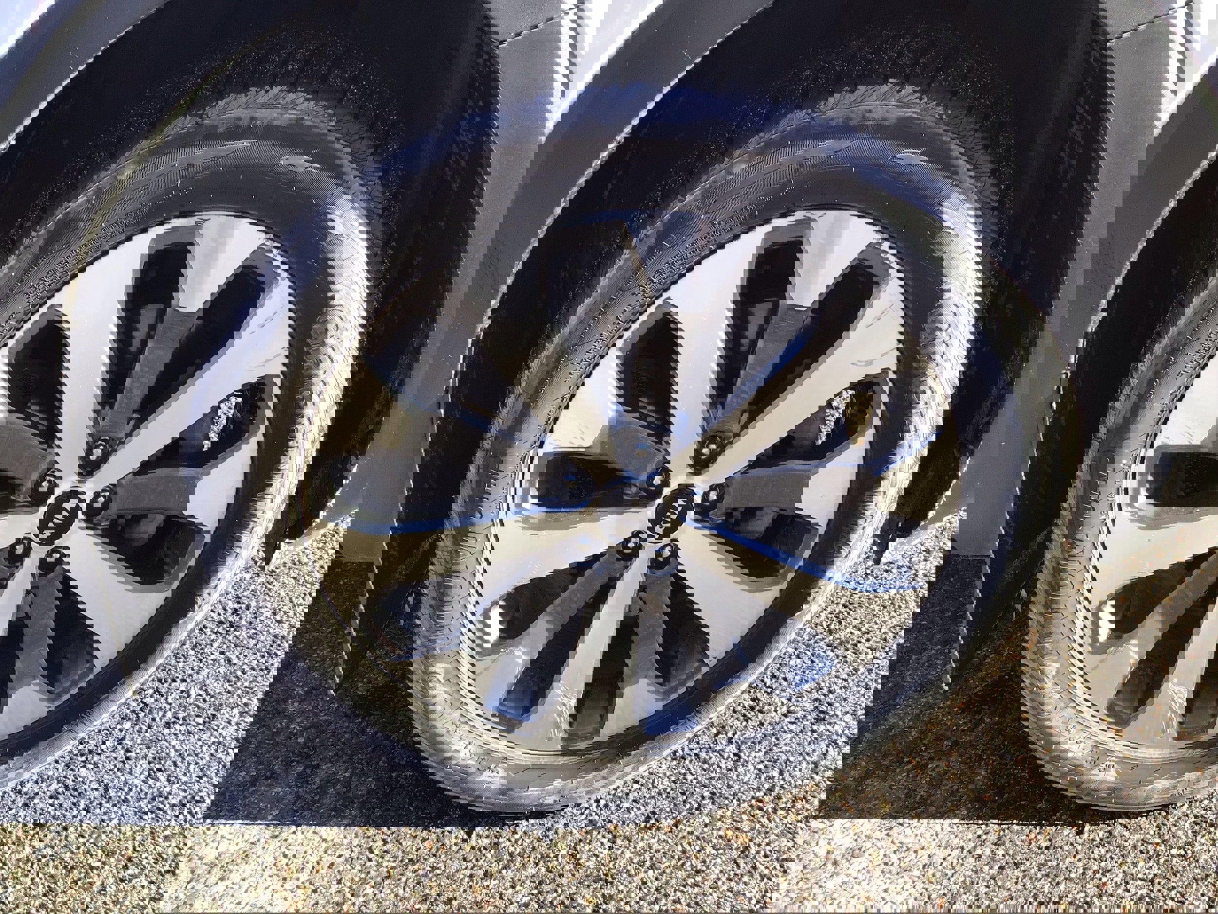 Used 2021 Kia Telluride EX w/ EX Premium Package image 9