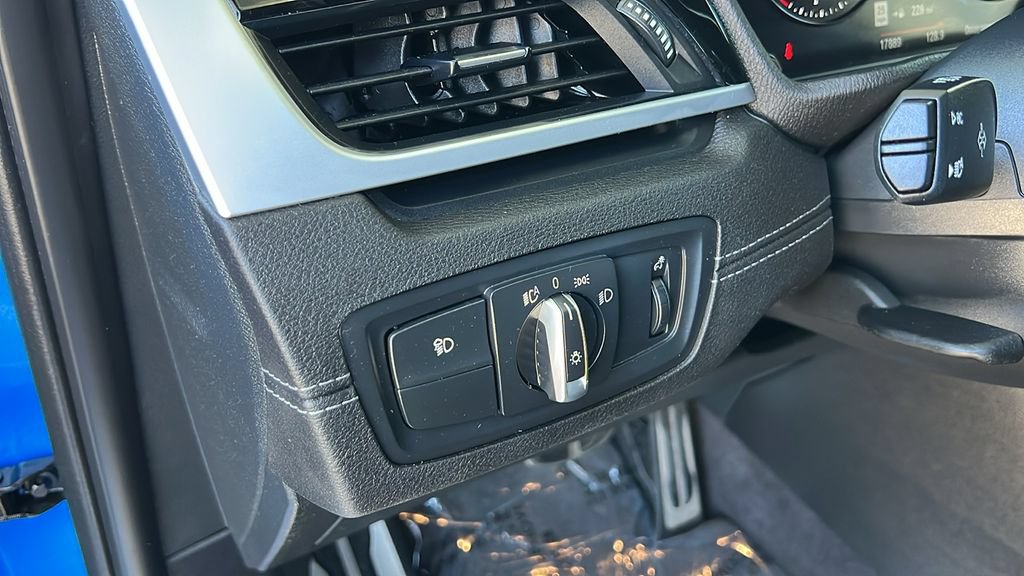 Used 2023 BMW X2 sDrive28i w/ M Sport Package FWD image 13