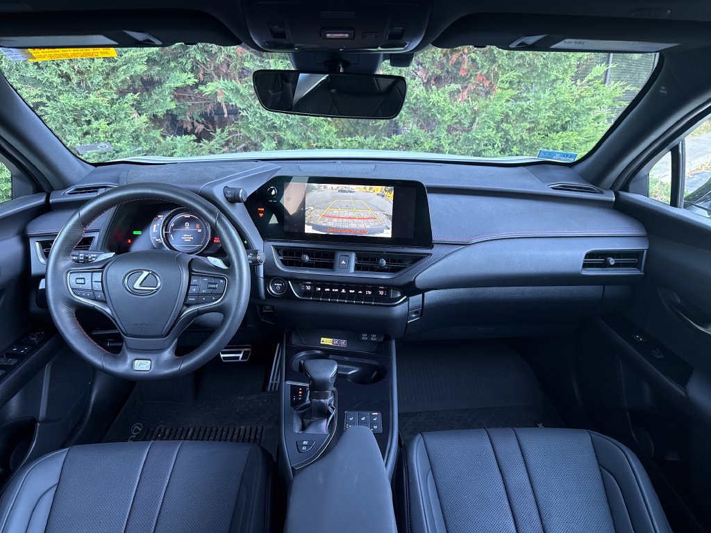 Used 2024 Lexus UX 250h F Sport AWD/4WD image 17