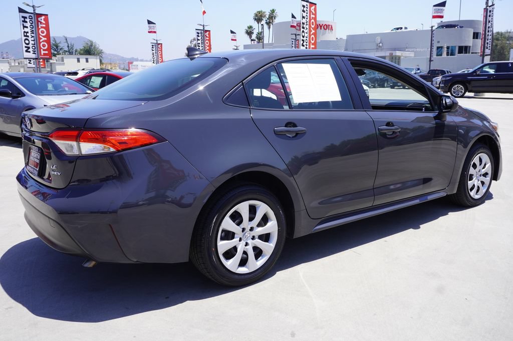 Certified 2025 Toyota Corolla LE FWD image 7