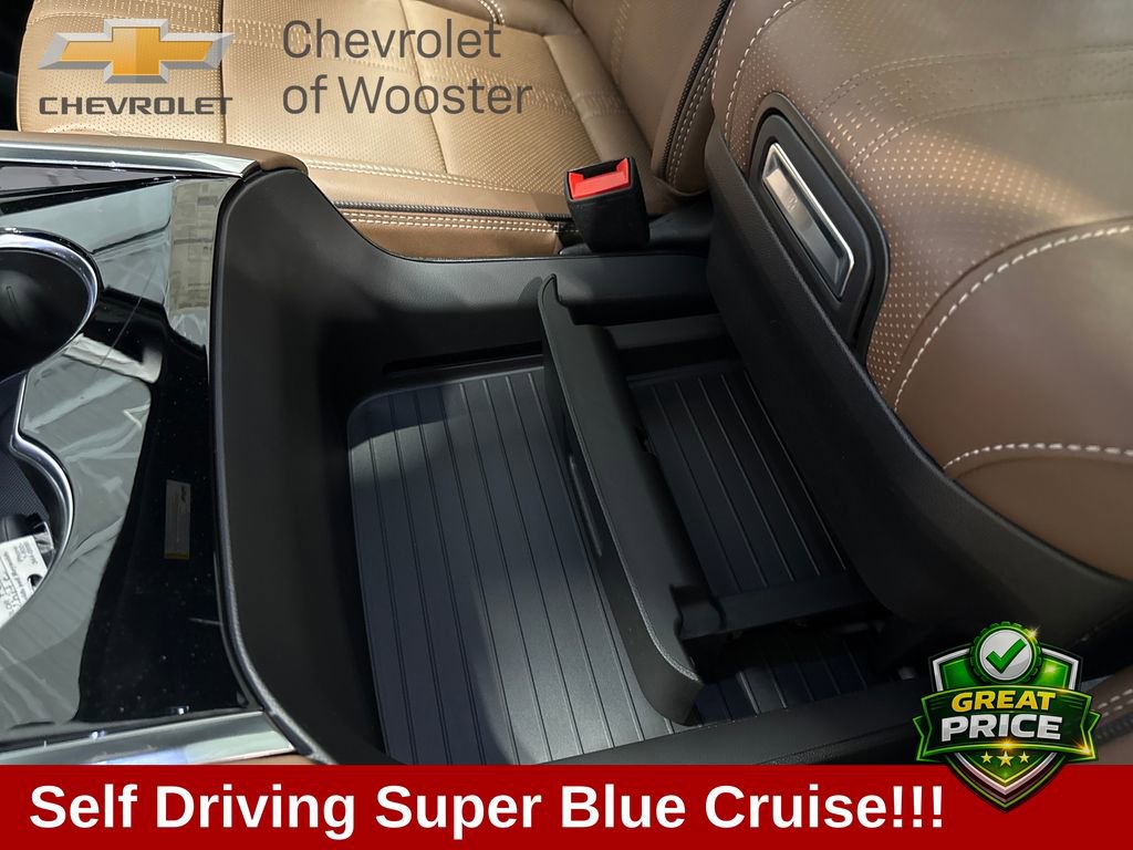 New 2026 Chevrolet Suburban High Country AWD/4WD image 25