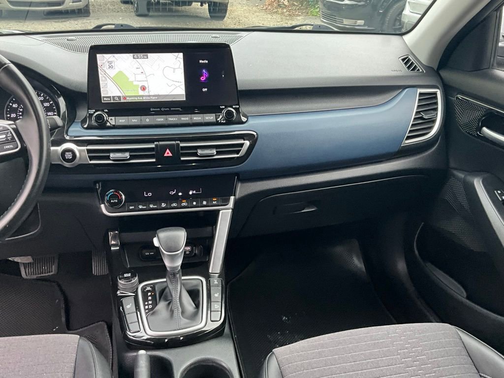 Used 2023 Kia Seltos S w/ Navigation Package image 25