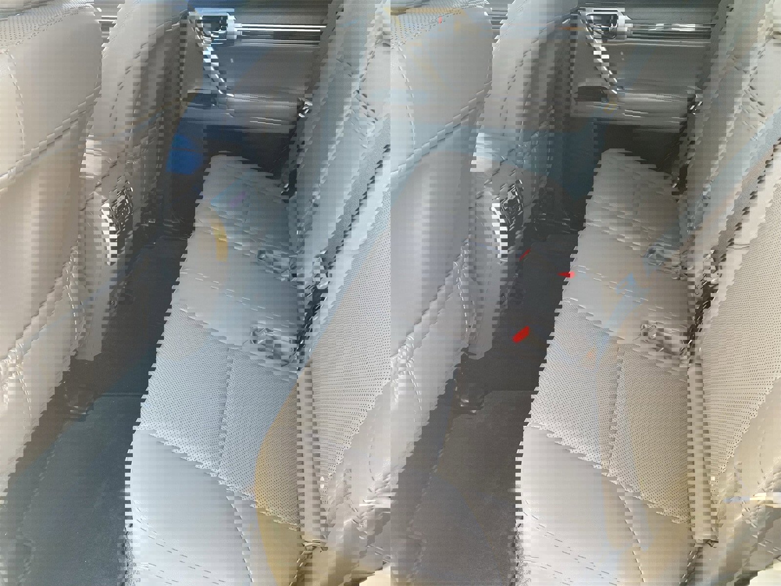 Used 2020 Lexus GX 460 Premium image 18