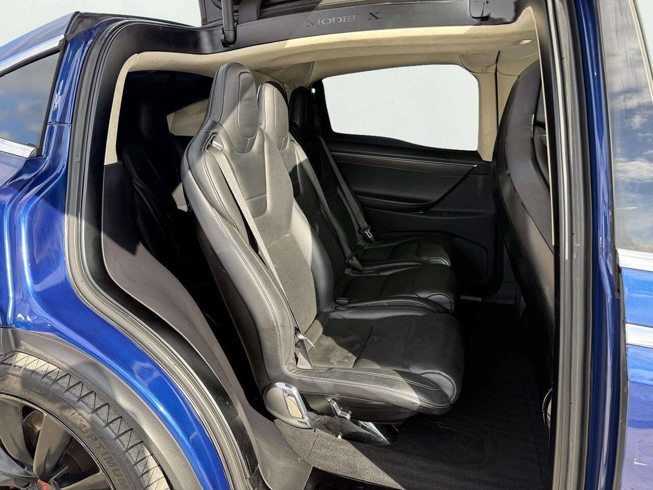 Used 2016 Tesla Model X 75D image 16