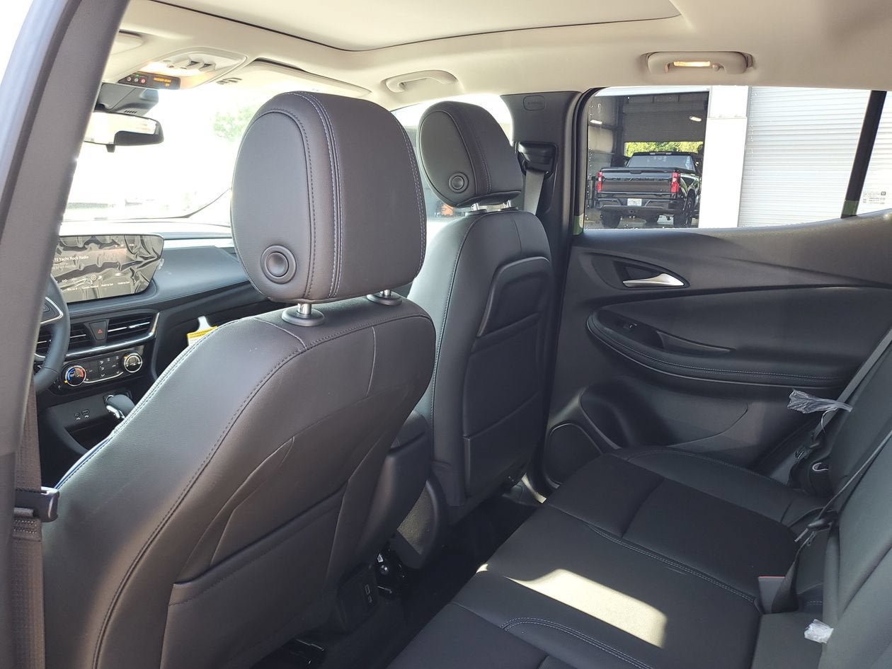 New 2026 Buick Encore GX Sport Touring w/ Comfort Package FWD image 9