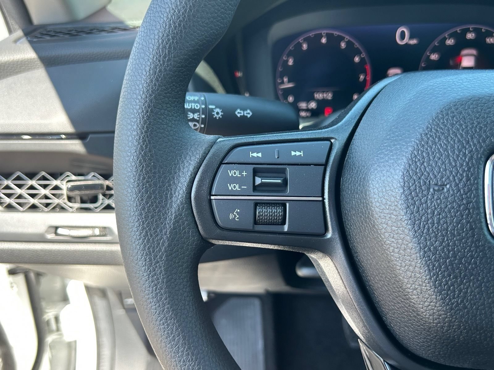 New 2026 Honda Accord LX image 28