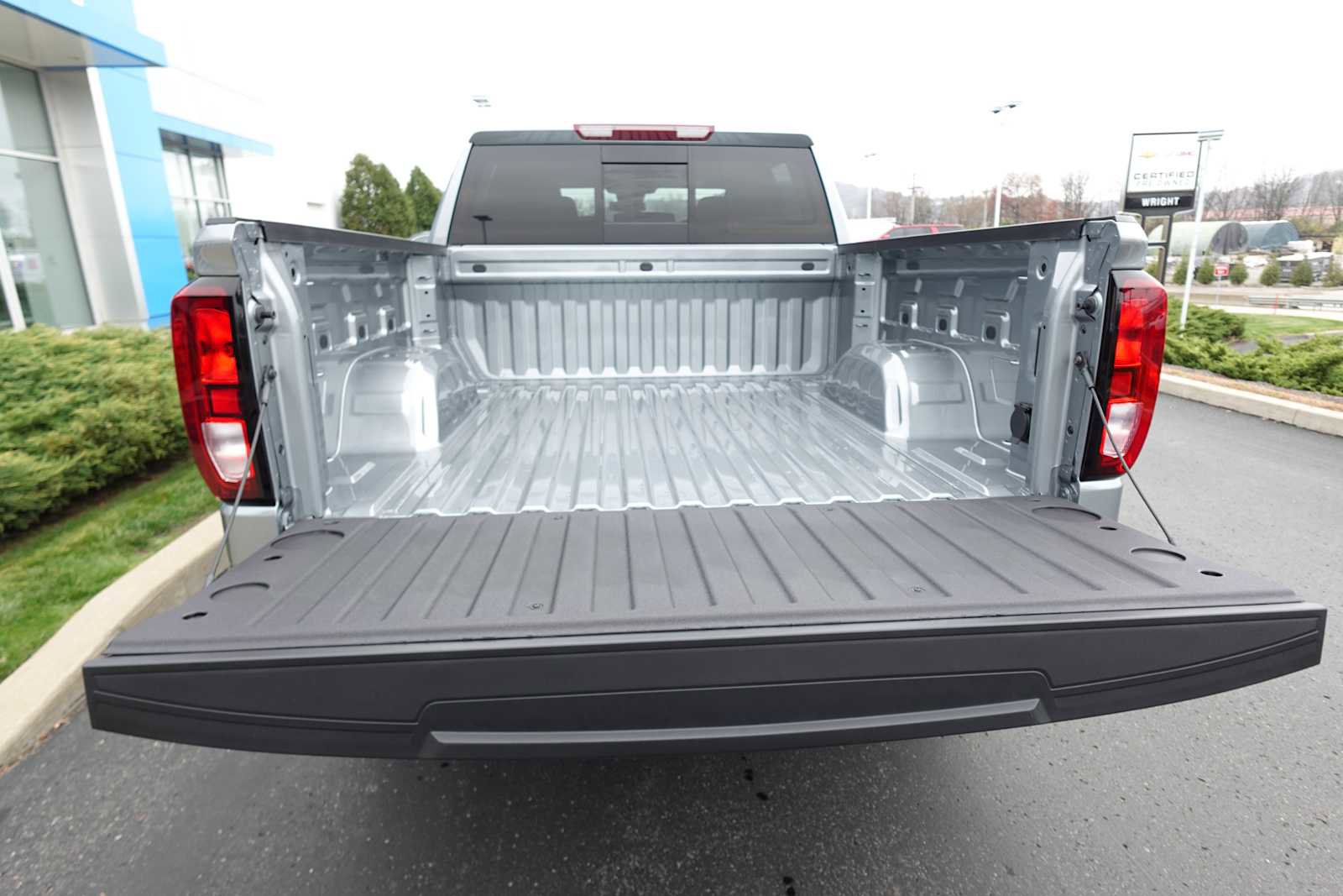 New 2026 GMC Sierra 1500 Elevation w/ Preferred Package image 5