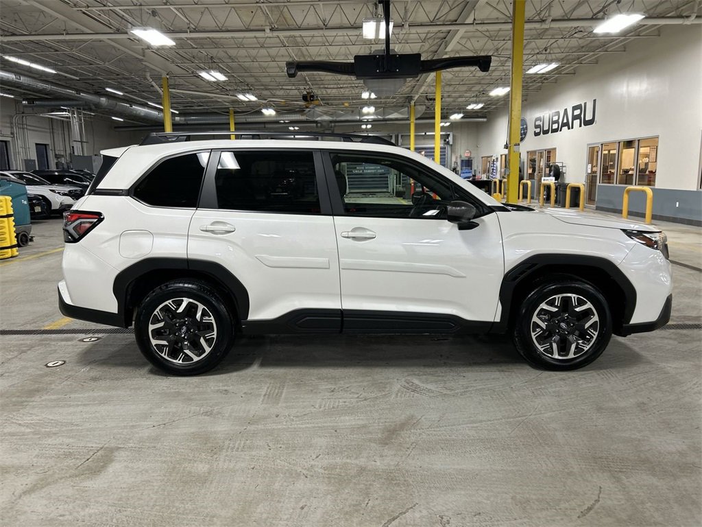 Certified 2025 Subaru Forester Premium image 9