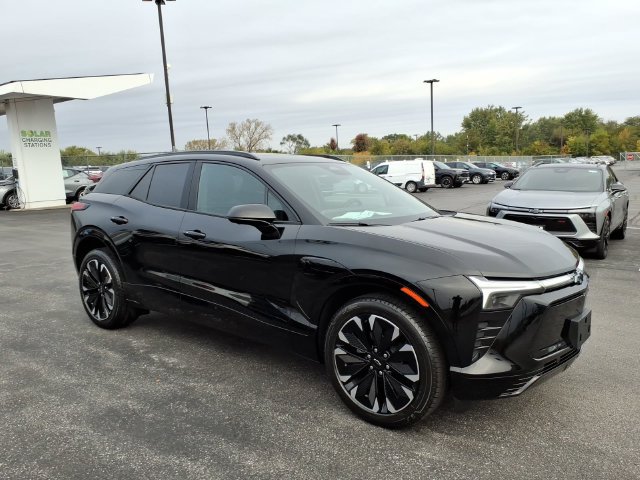 New 2027 Chevrolet Blazer EV RS AWD/4WD image 1