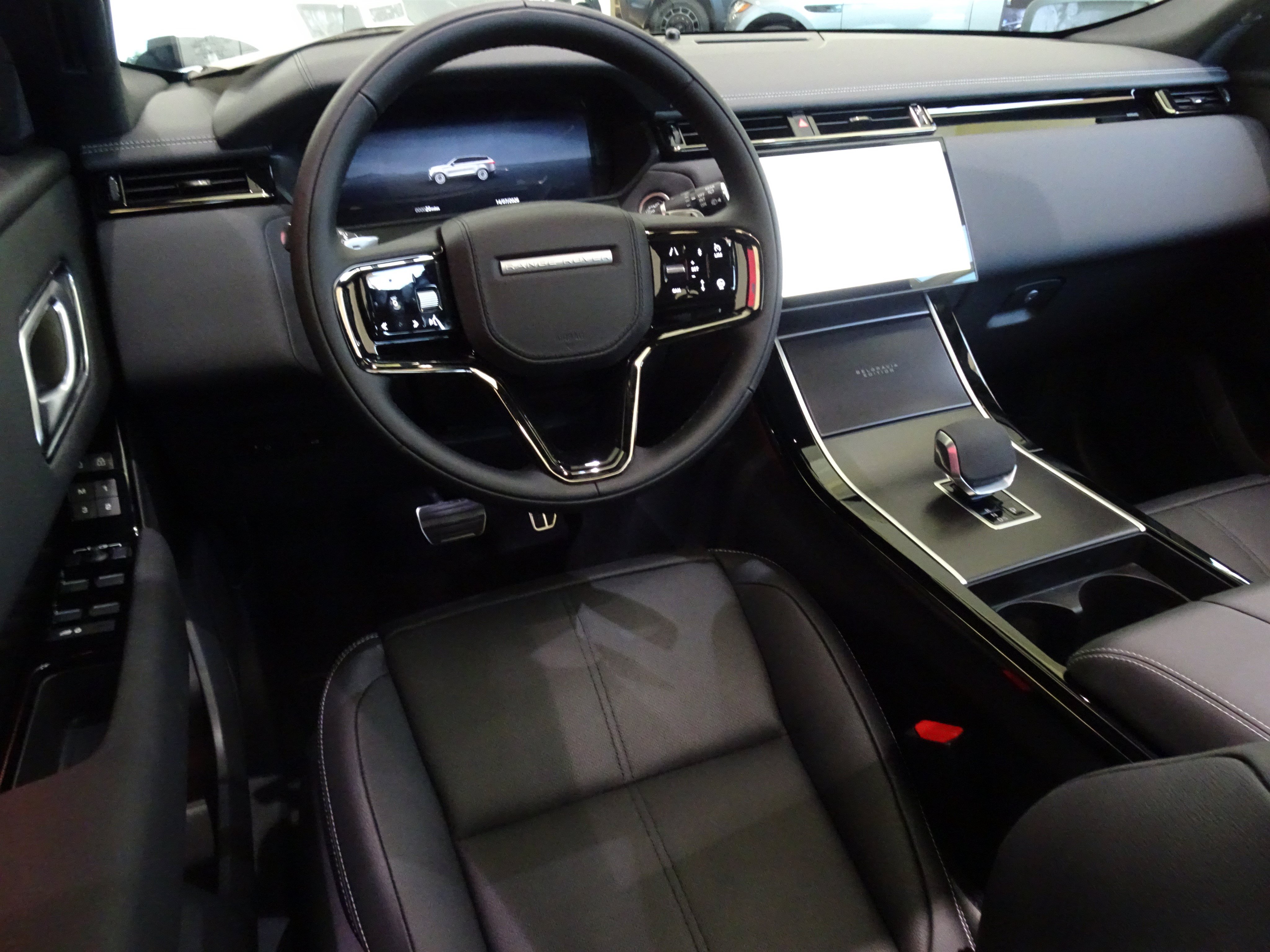 New 2026 Land Rover Range Rover Velar Belgravia AWD/4WD image 17