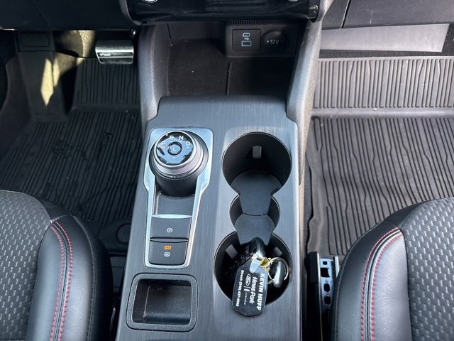 Used 2023 Ford Escape ST-Line Select image 10