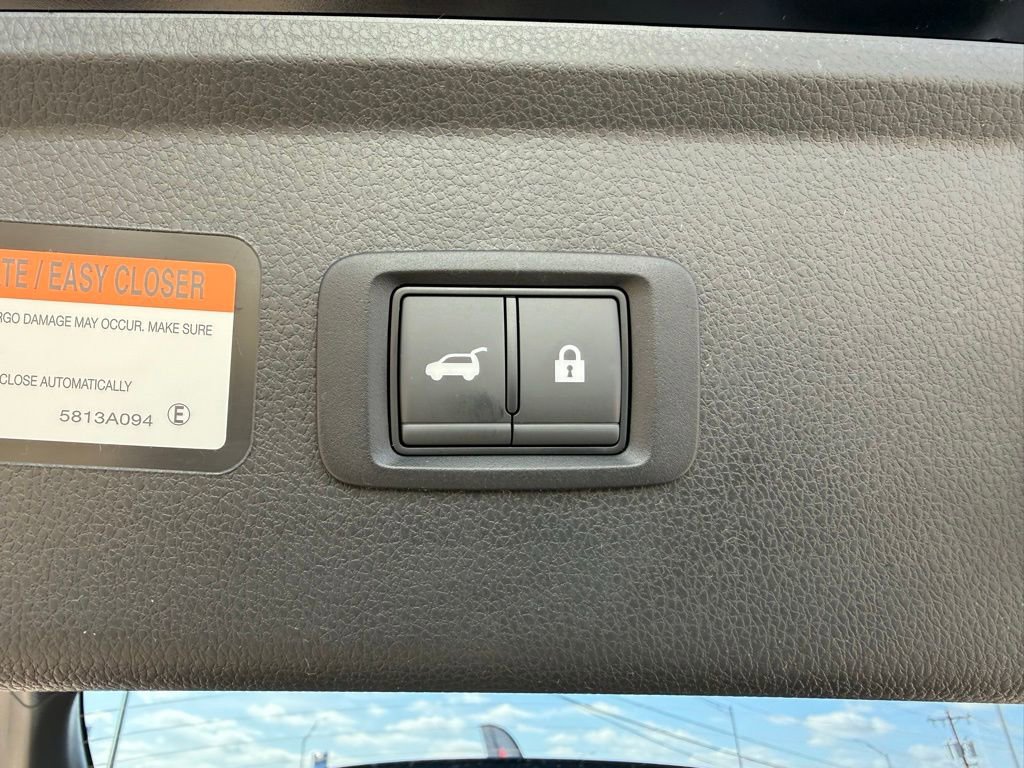 New 2026 Mitsubishi Eclipse Cross SEL image 8