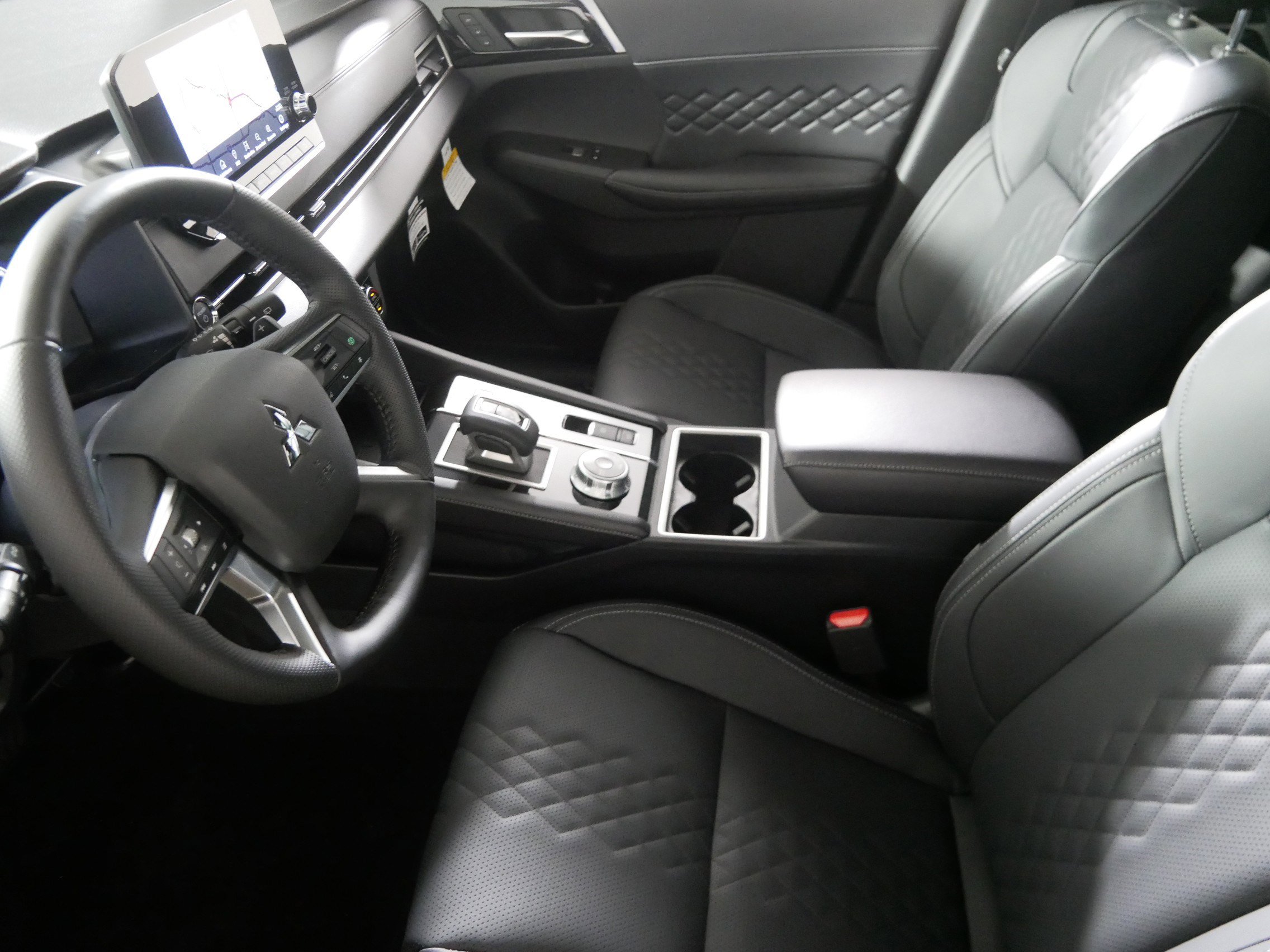 New 2025 Mitsubishi Outlander SEL Black Edition image 4