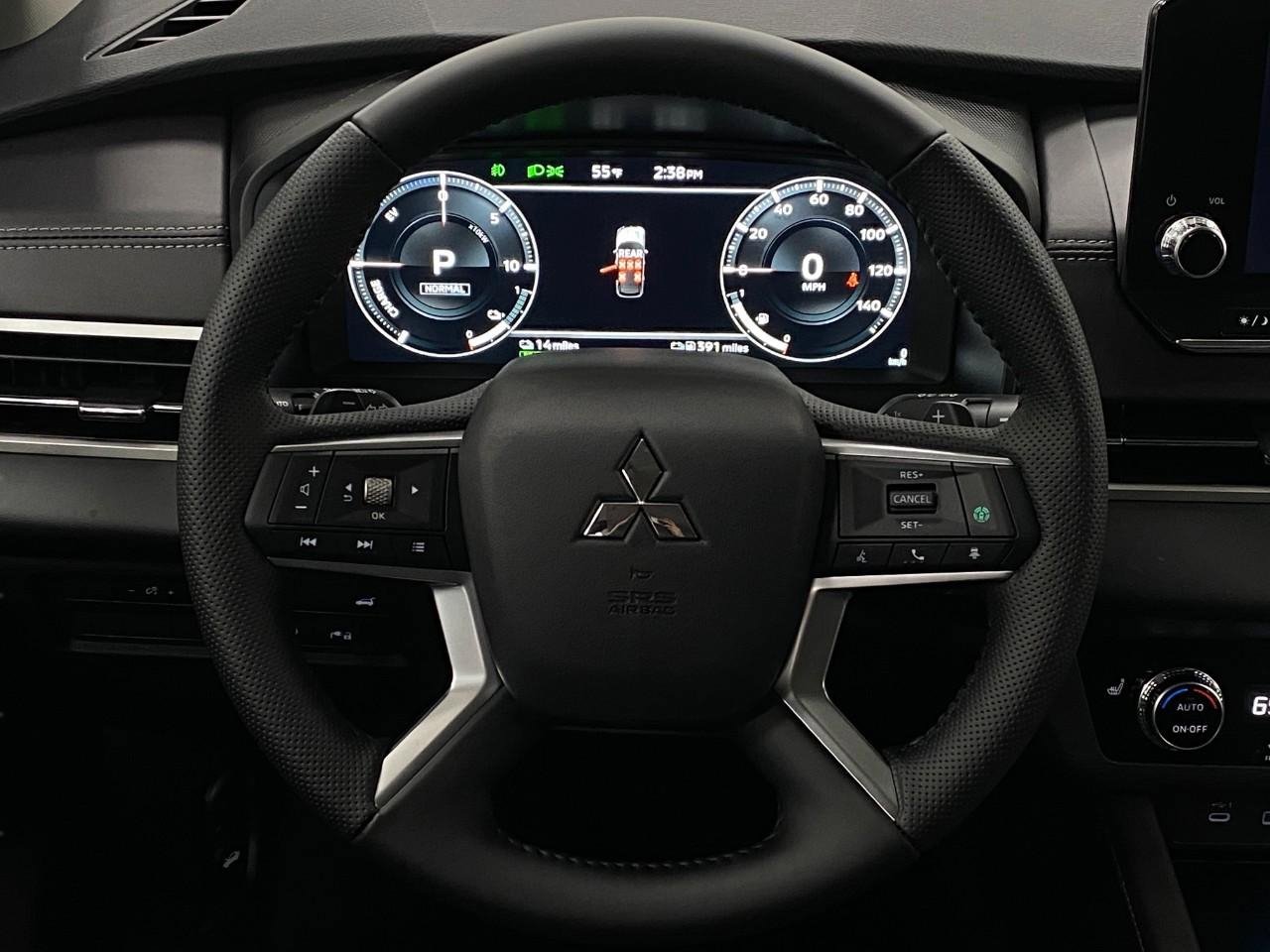 New 2025 Mitsubishi Outlander 4WD Plug-In Hybrid image 15