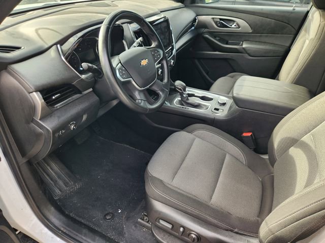 Used 2023 Chevrolet Traverse LT FWD image 7