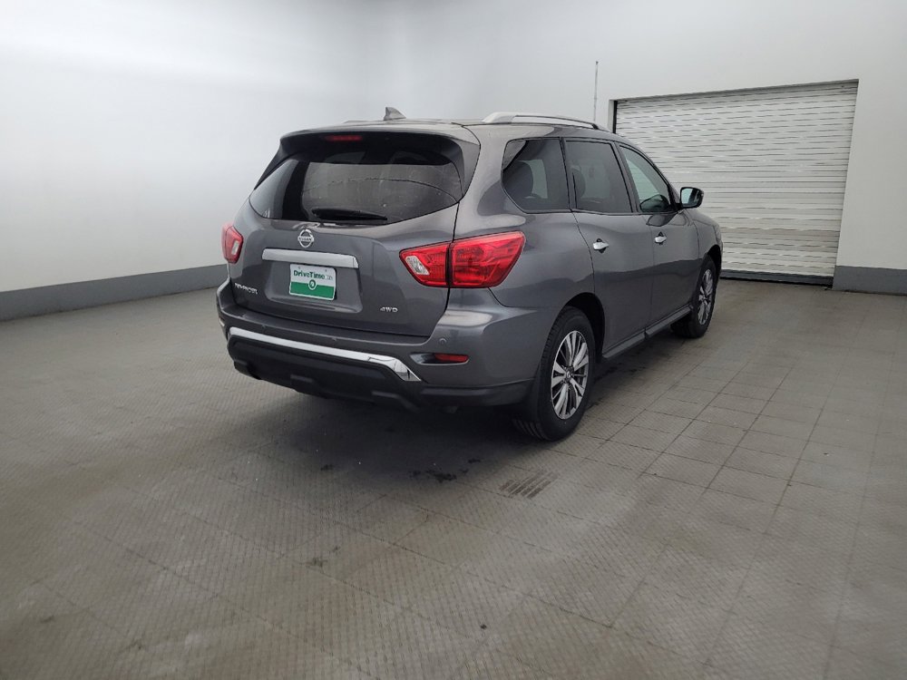 Used 2019 Nissan Pathfinder S AWD/4WD image 9