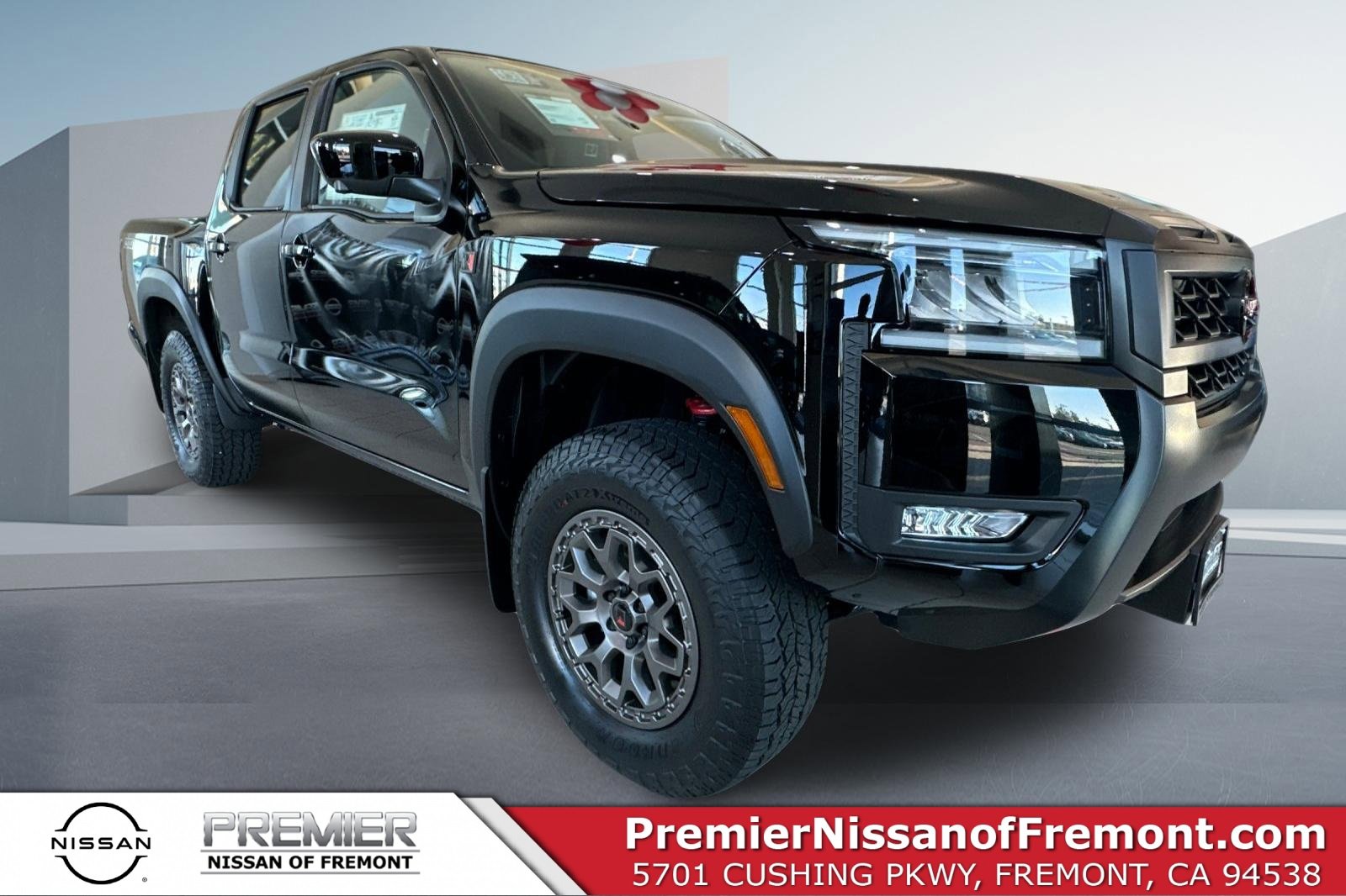 New 2026 Nissan Frontier PRO-4X w/ Pro Premium Package