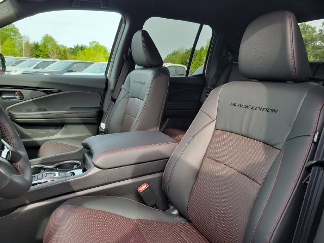 New 2026 Honda Ridgeline Black Edition image 13