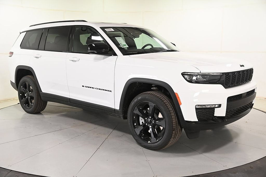 New 2025 Jeep Grand Cherokee L Limited w/ Black Appearance Package