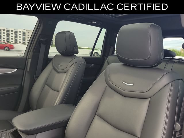 Certified 2025 Cadillac XT6 Luxury FWD image 19