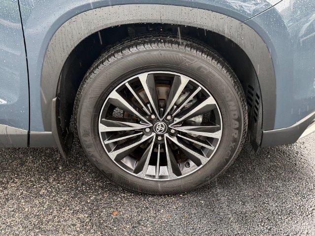 Certified 2024 Toyota Grand Highlander AWD Hybrid image 9