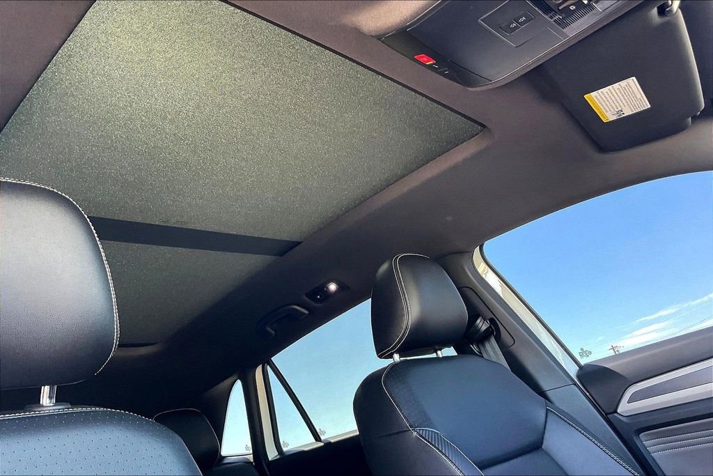 Used 2021 Volkswagen Atlas Cross Sport SE w/ Panoramic Sunroof Package AWD/4WD image 28