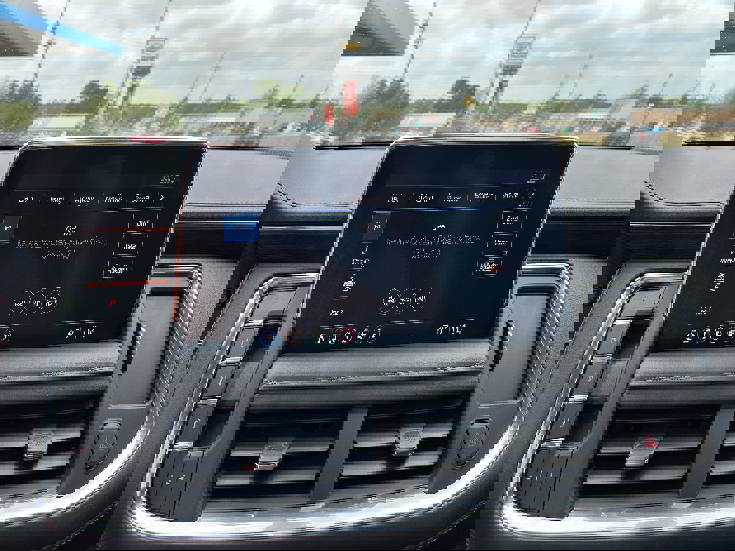 Used 2021 Chevrolet Tahoe LT image 24