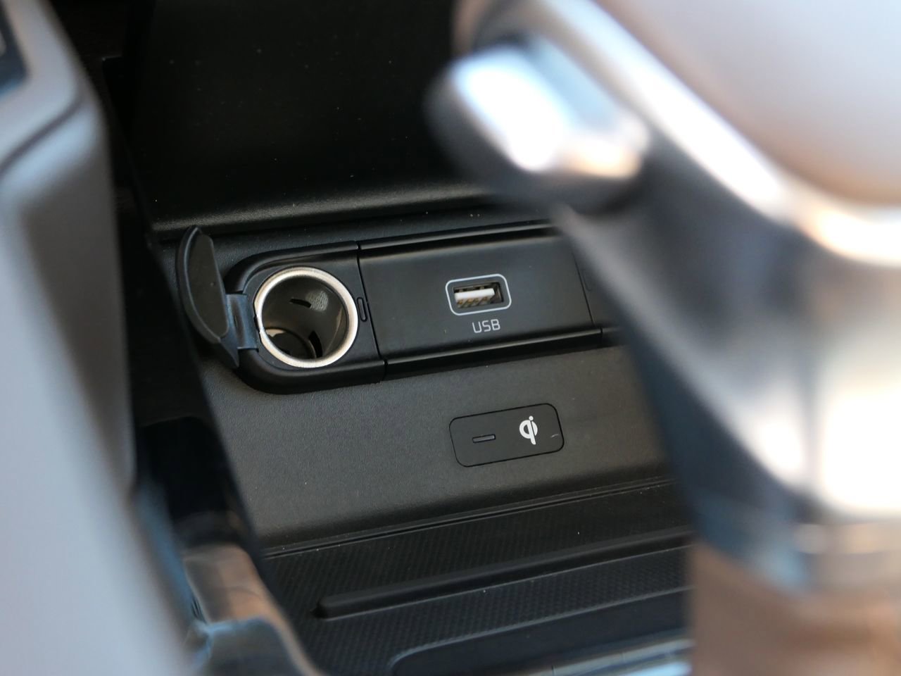 Used 2022 Kia Telluride SX w/ Towing Package image 20