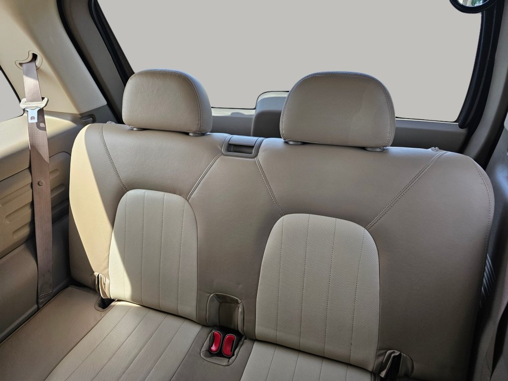 Used 2004 Mercury Mountaineer Premier AWD/4WD image 23