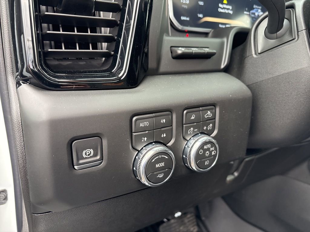 New 2026 GMC Sierra 2500 AT4 w/ AT4 Premium Plus Package image 15