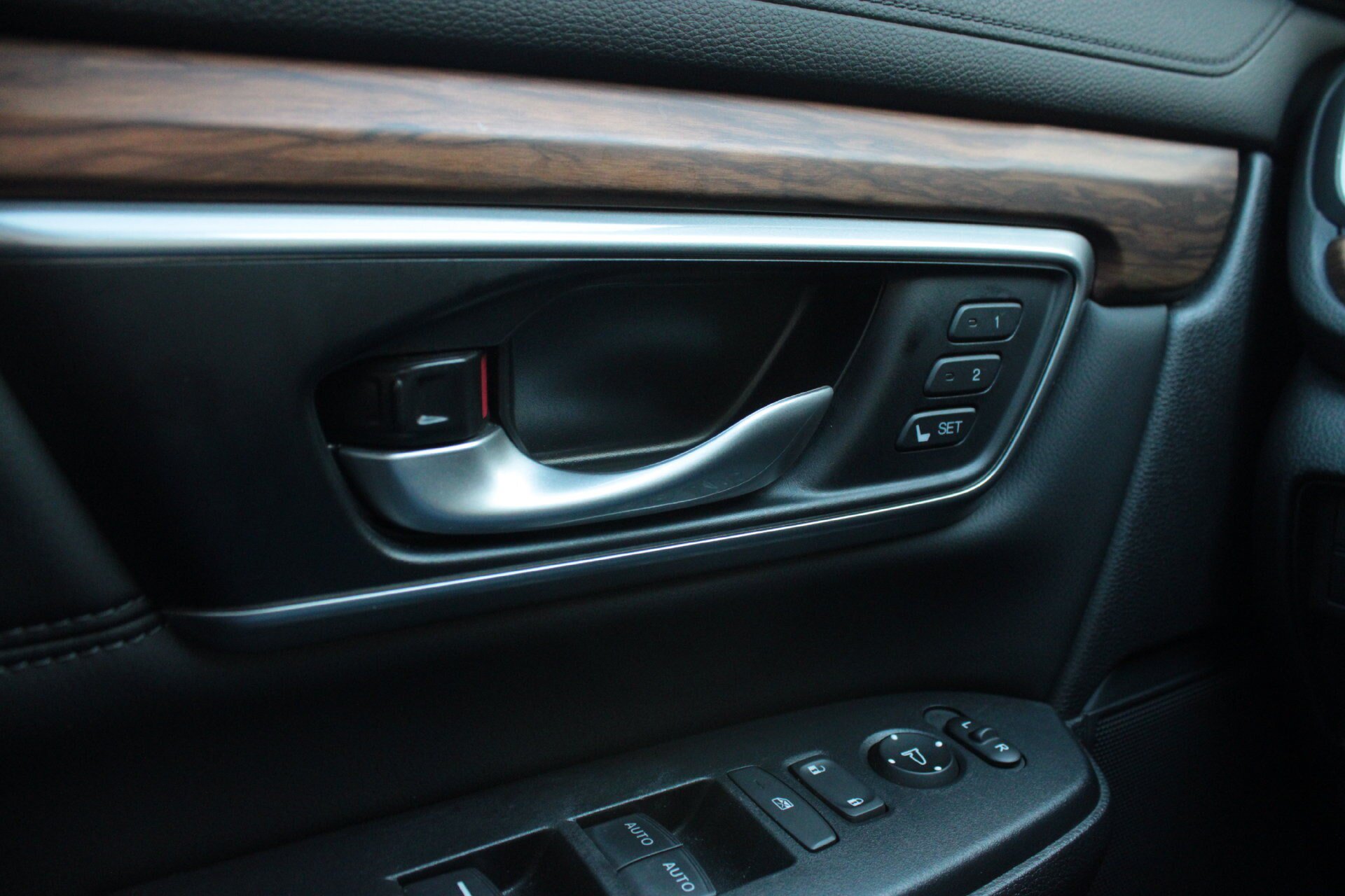 Used 2021 Honda CR-V EX-L image 25